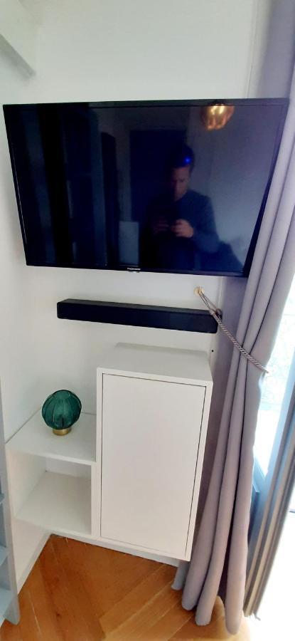 Studio 3 Etoiles Le 102, Aix Les Bains Centre Thermes Palace Le Beau Site อิกซ์เลส์แบ็งส์ ภายนอก รูปภาพ